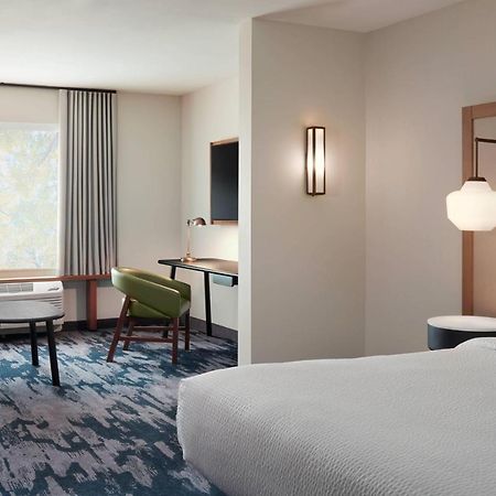 Fairfield By Marriott Inn & Suites Stockton לת'רופ מראה חיצוני תמונה