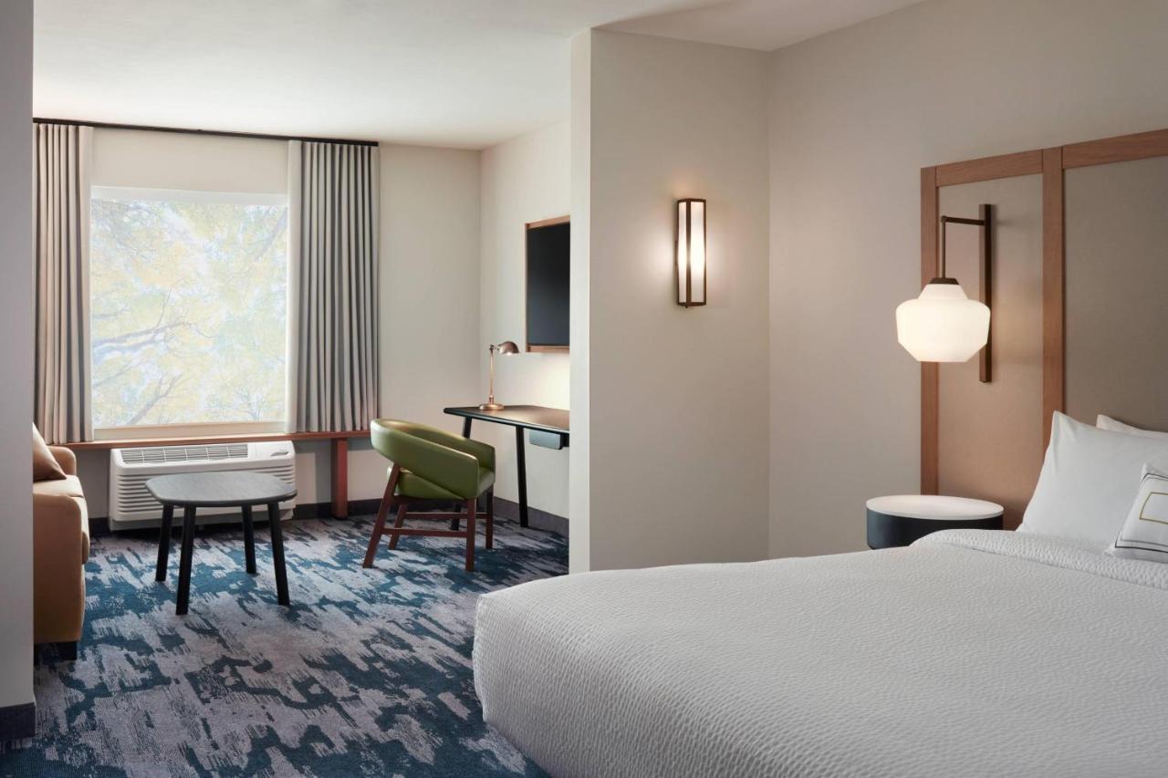 Fairfield By Marriott Inn & Suites Stockton לת'רופ מראה חיצוני תמונה
